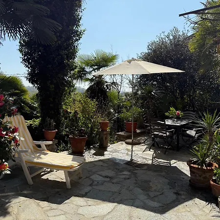 Apartamento Casa Clara Gartenwohnung Nahe Maggiore Besozzo