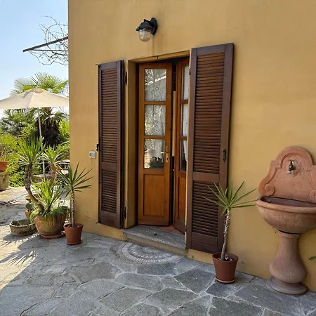 Casa Clara Gartenwohnung Nahe Maggiore Apartamento Besozzo