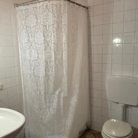 Casa Clara Gartenwohnung Nahe Maggiore *