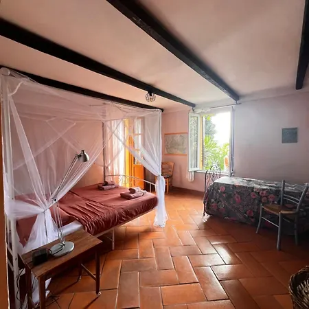 Casa Clara Gartenwohnung Nahe Maggiore Διαμέρισμα *